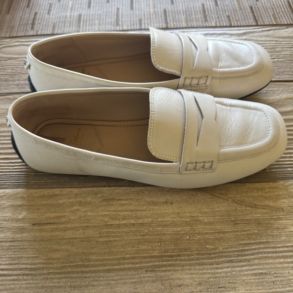 Sam Edelman white slip on loafer - Picture 4 of 5